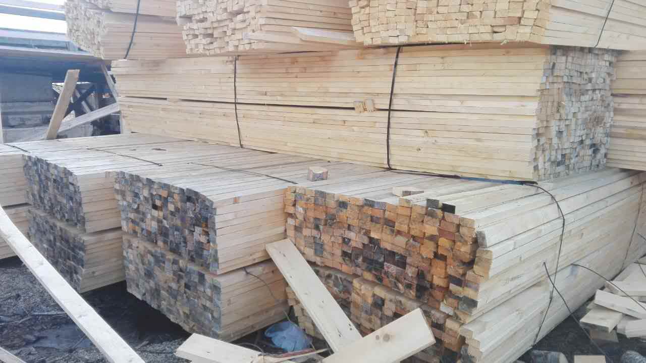 35*65板材現(xiàn)貨銷售——木材圈優(yōu)質(zhì)木材供應(yīng)商